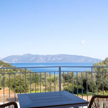 Villa Paradise *