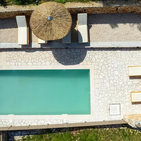 Paradise 빌라 사미