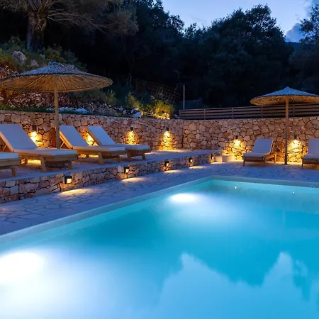 Paradise 빌라 사미