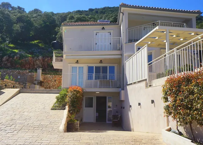 Paradise Sami (Kefalonia)